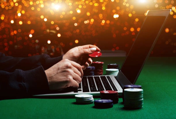 Mega Moolah progressive jackpot display on sio2 togel showing real-time jackpot tiers